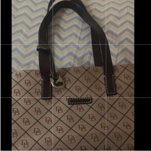 Authentic dooney and Bourke purse